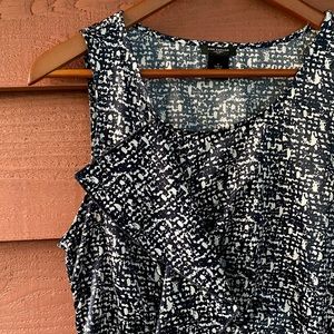 ANN TAYLOR | Sleeveless Ruffle Front Top | Like New | Women’s Size: 8